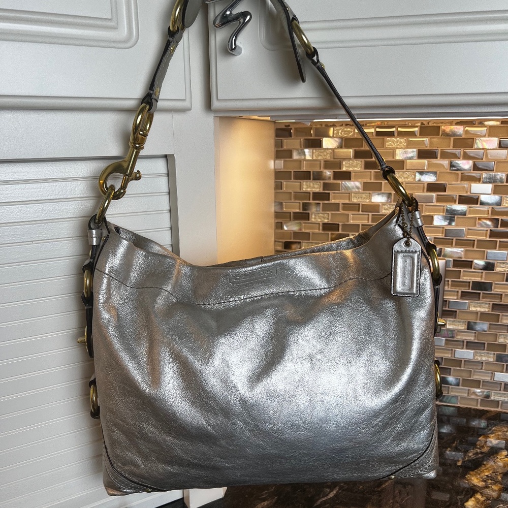 Vintage Authentic COACH Carly Two-Tone Shoulder Bag